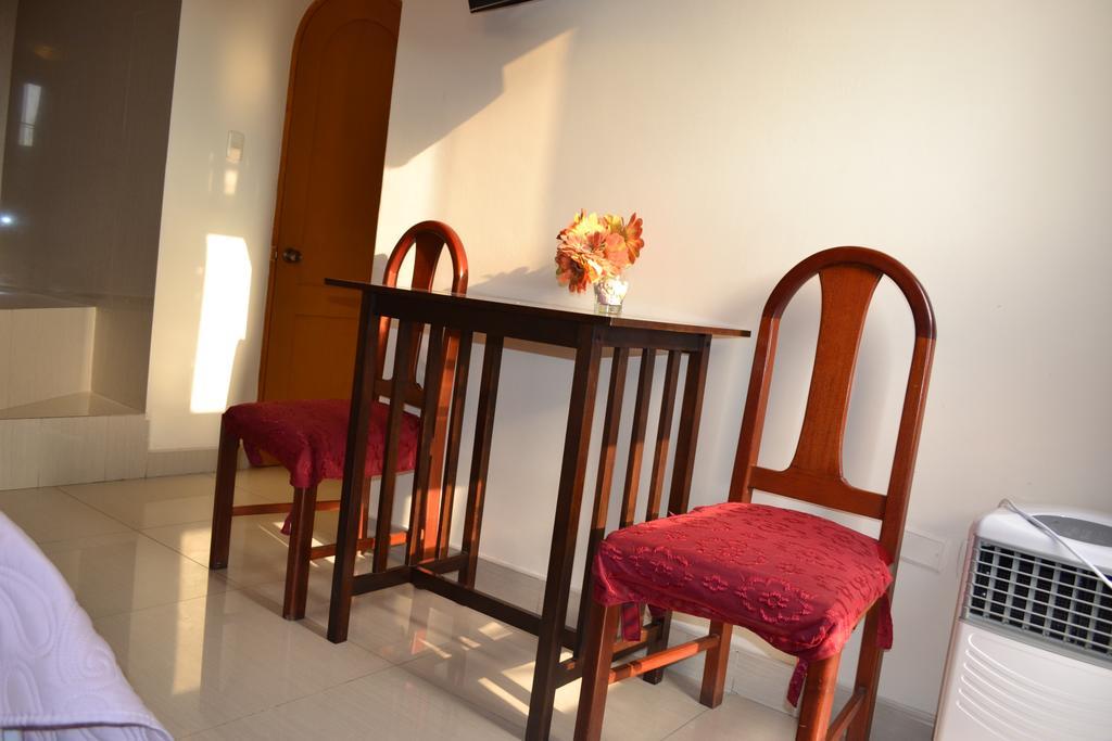 Hotel Ejecutivo San Diego Трухильо Екстериор снимка